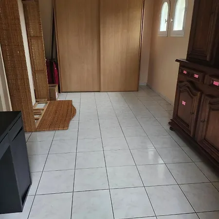 度假居 Quiet House